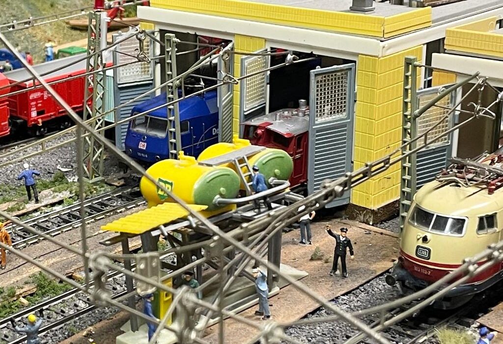 Märklin Anlage - Lokschuppen